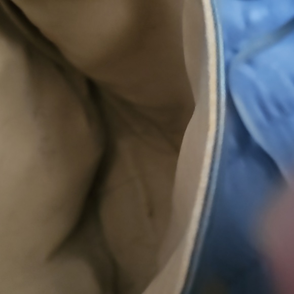 Leather shoulder bag - Picture 3 of 5